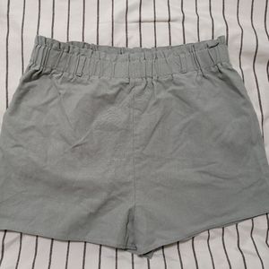 Lulu's Paper bag Shorts